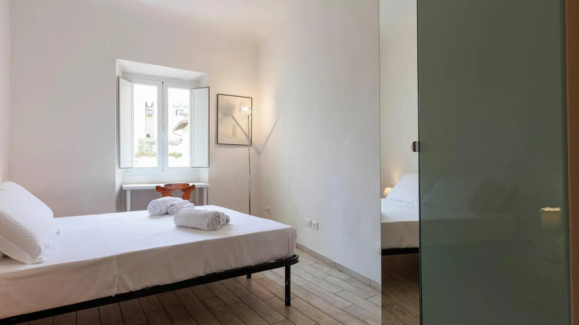 פירנצה Serragli Deluxe Apartment